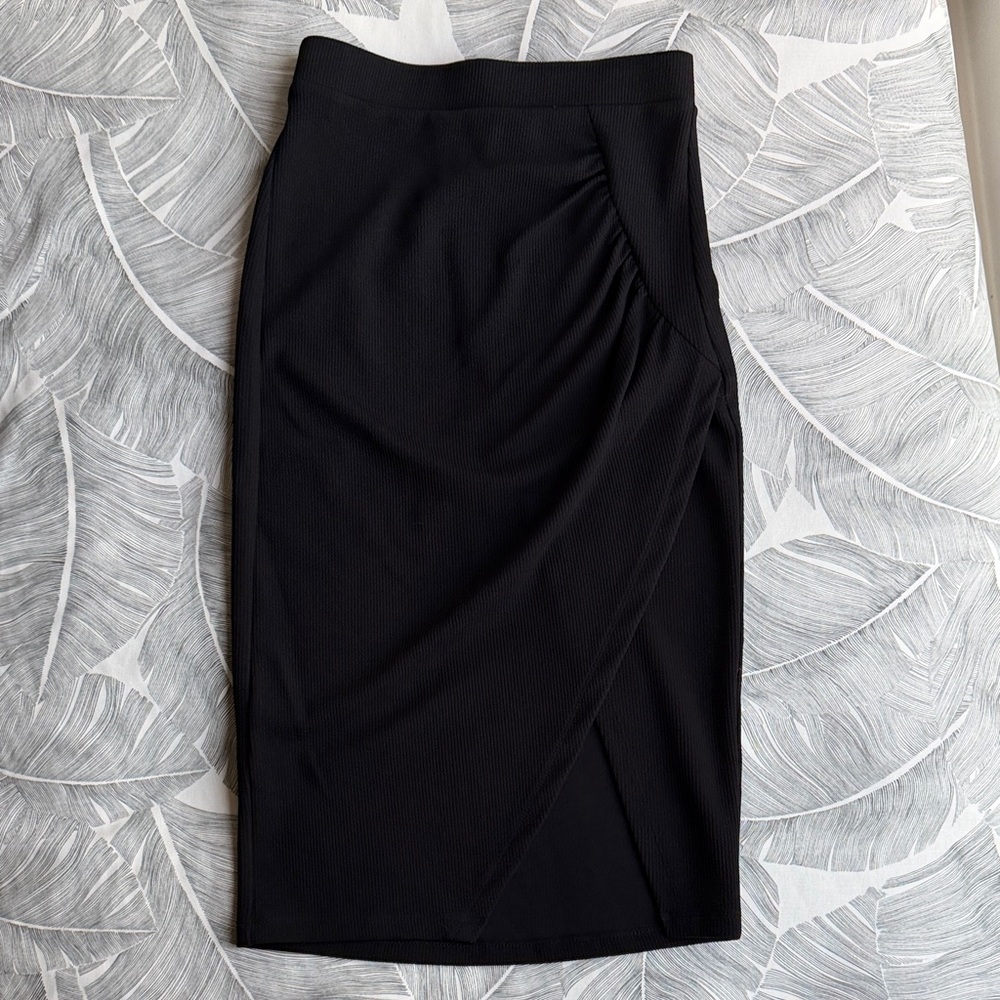 BCBGeneration Black Knit High Waist Pencil Skirt